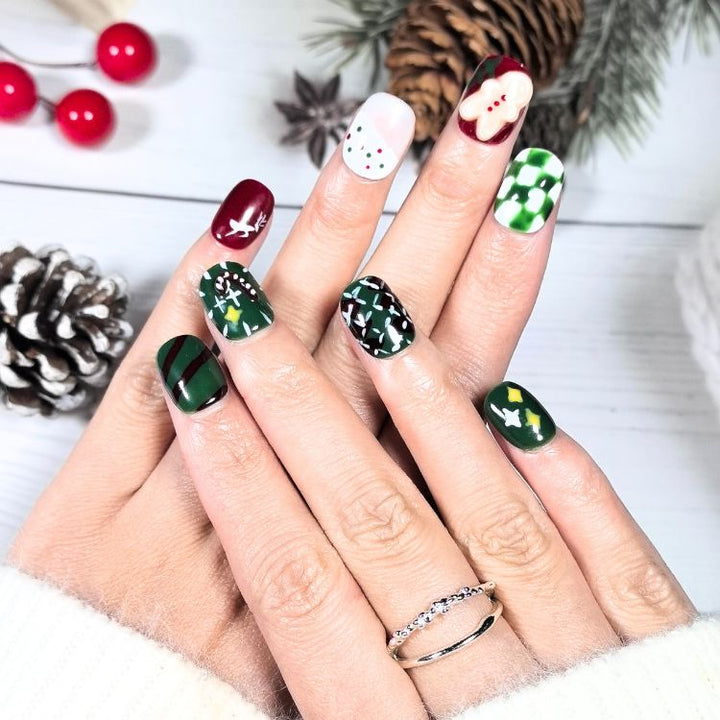 Gingerbread Dreams Christmas Santa Press On Nails